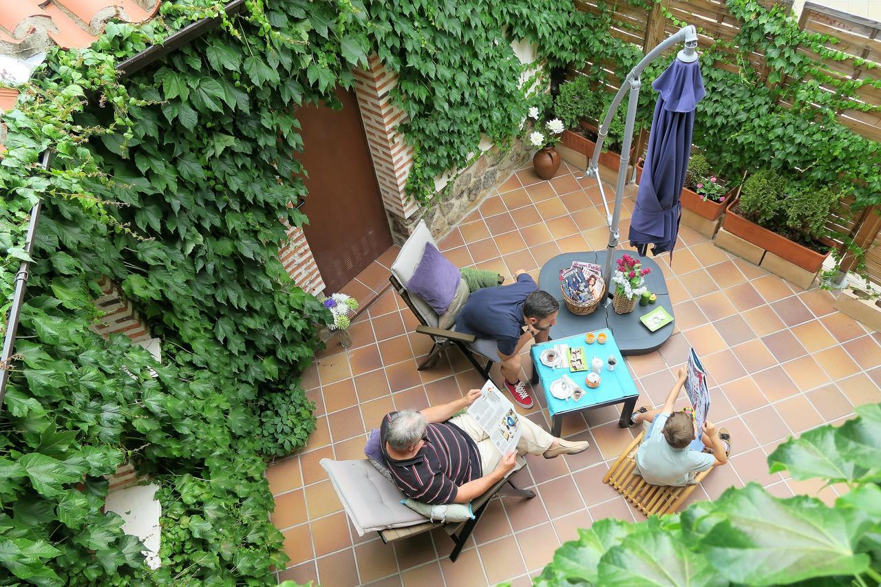 Casa Rural "Hazanas" Adanero Exterior foto